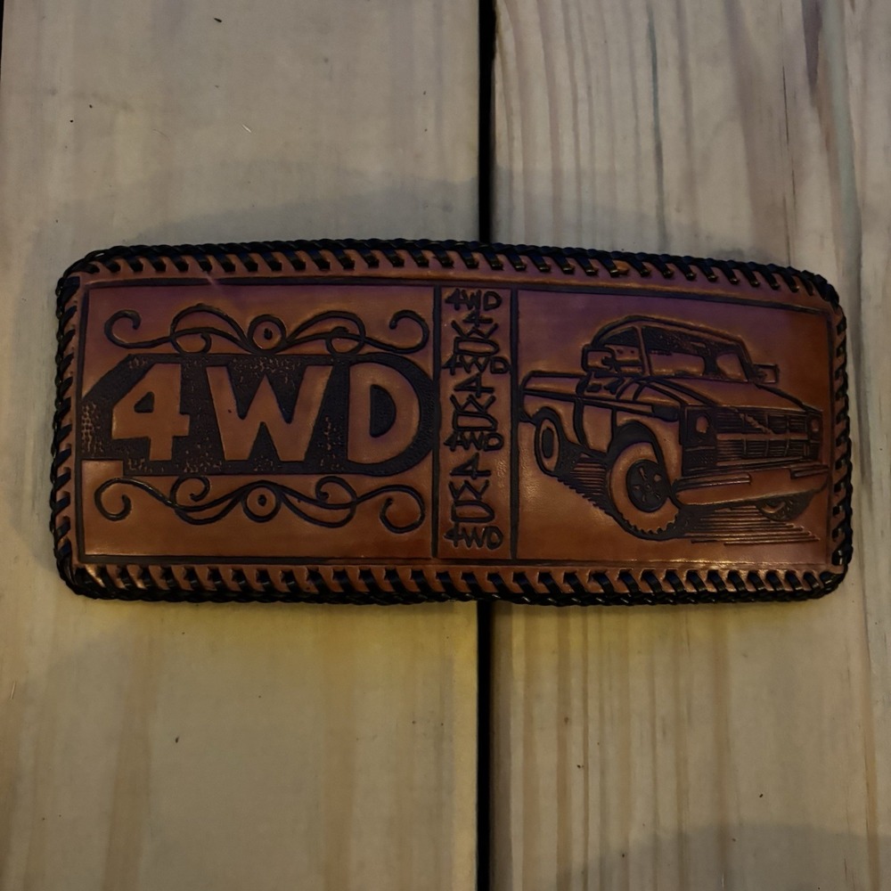4WD Truck Leather Wallet USA Scene Handmade Whipstitch Bi Fold USA Made New